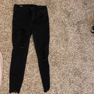 black jeans!!